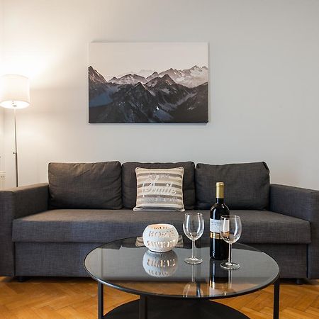 Syntagma Square Apartments By Livin Urbban Aten Exteriör bild